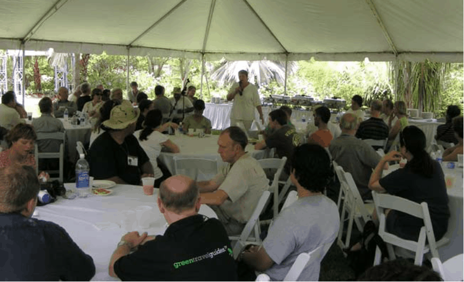 Informal discussion take place during a visit to the Queen Elizabeth II Royal Botanic Park; Copyright: Dr Oliver Cheesman